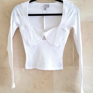 NWT WOMEN'S ASOS WHITE RIBBED CUPPED CUTOUT SHIRT Sz 4 $32